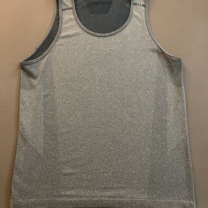 Lululemon men’s tank top